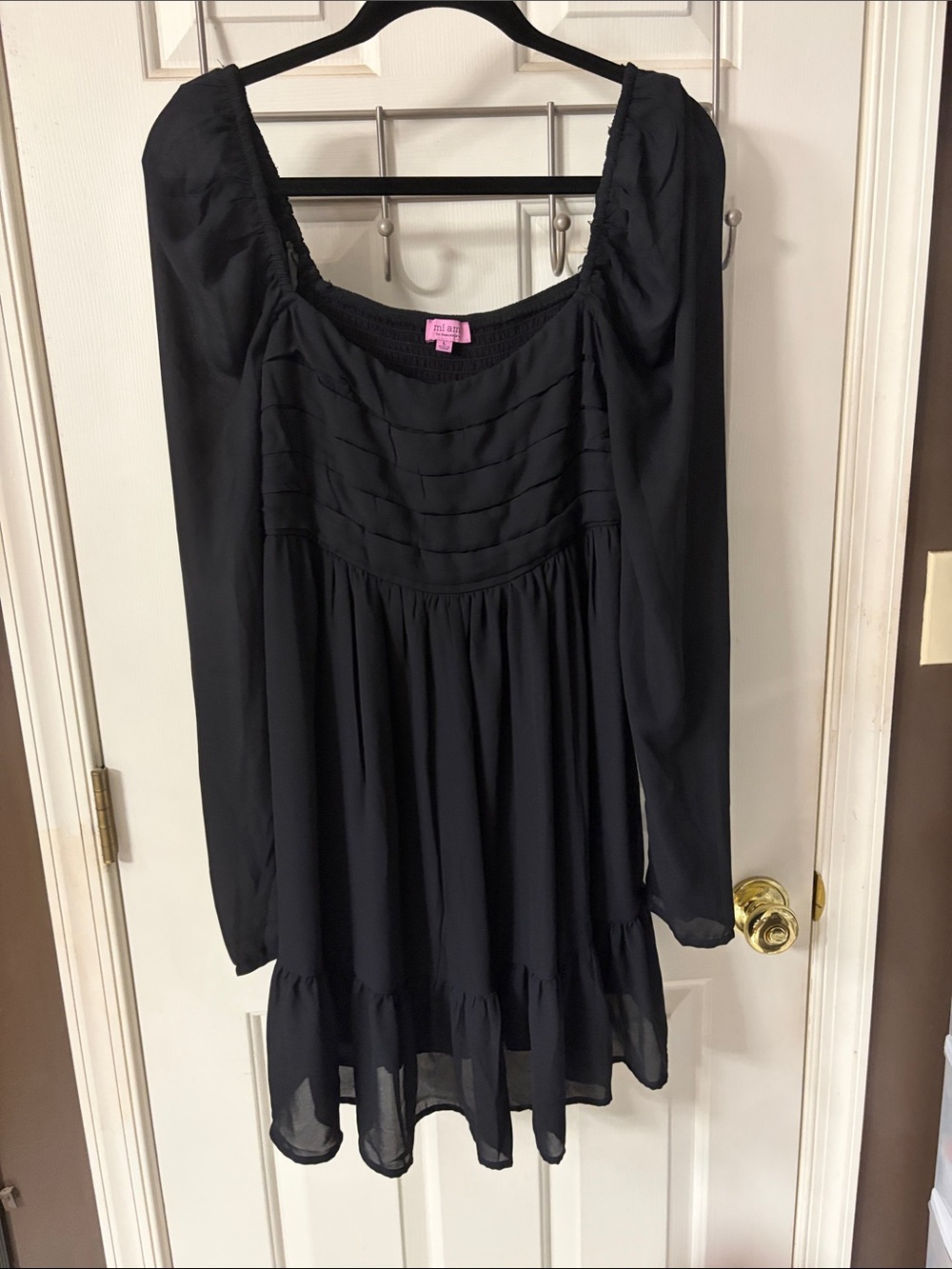 miami Black Long-Sleeve Tiered Mini Dress